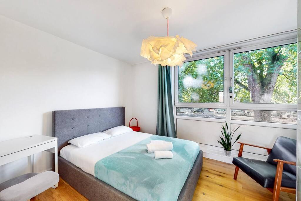 Charming 2-Bedroom Maisonette With Private Garden London Kültér fotó