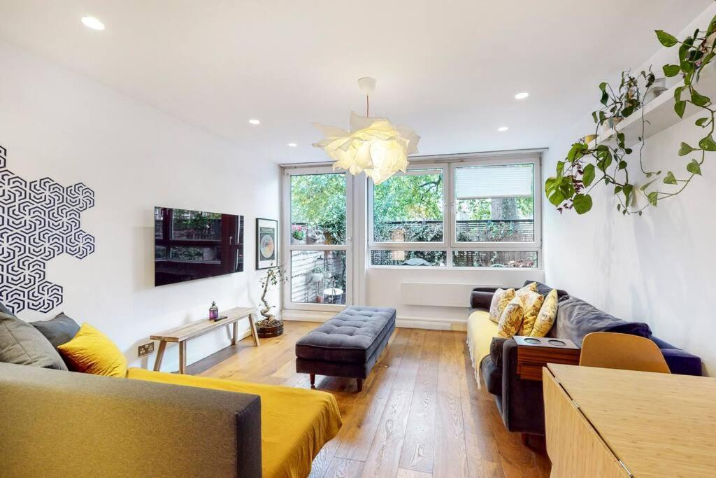 Charming 2-Bedroom Maisonette With Private Garden London Kültér fotó